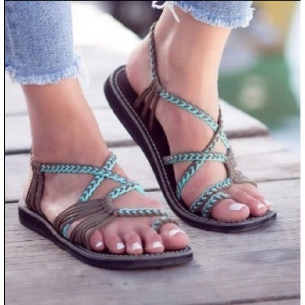 Plaka Flat Sandals Womens palm leaf slip on Stretch-to Fit‎ Straps Sz 10 new